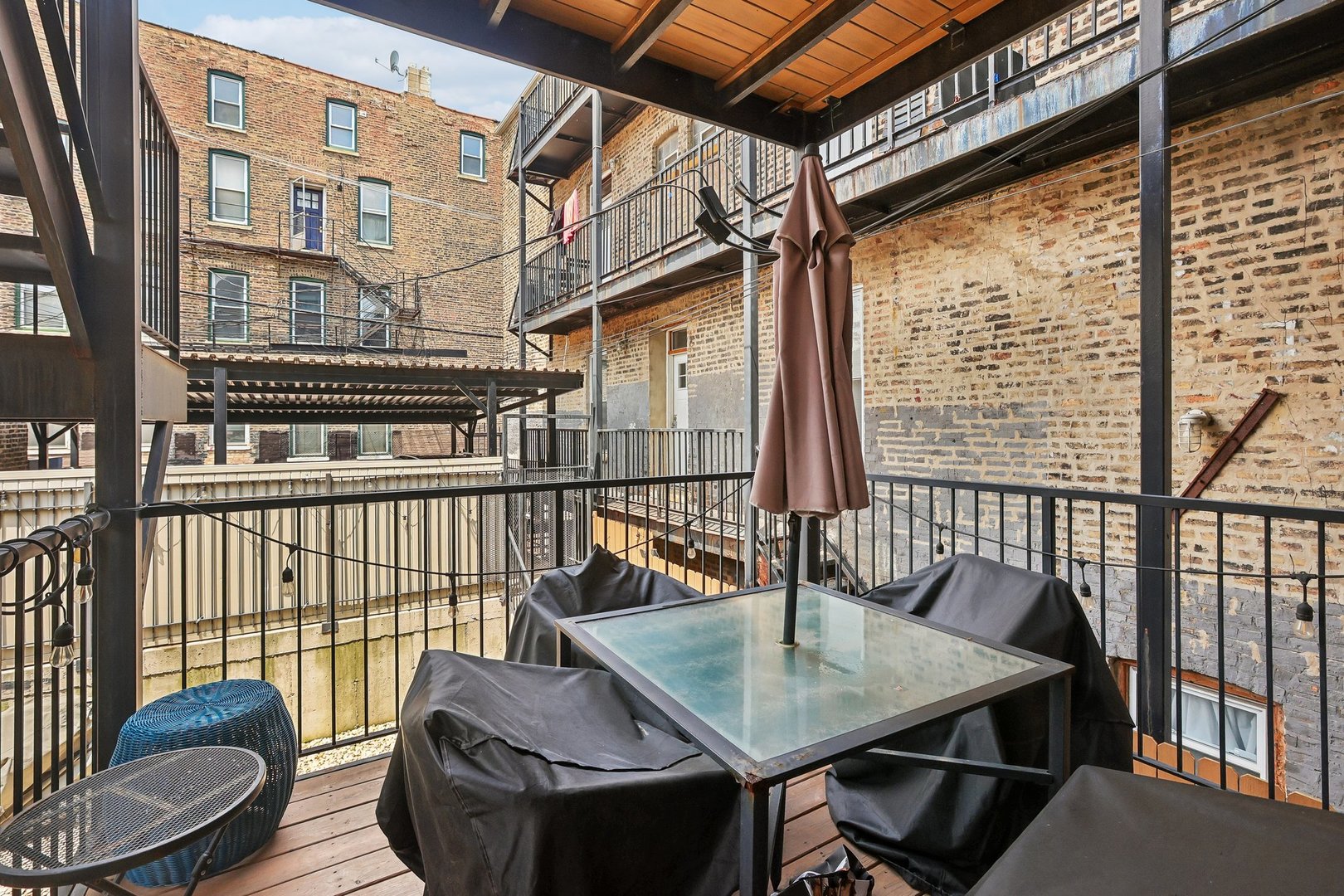 1822 S Throop Street Unit: 1