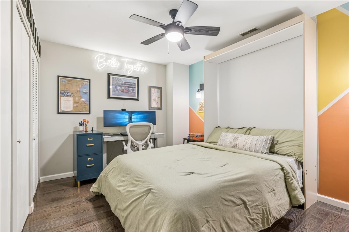1812 S Clark Street Unit: 13