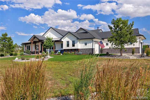 2705 Fox View Trail