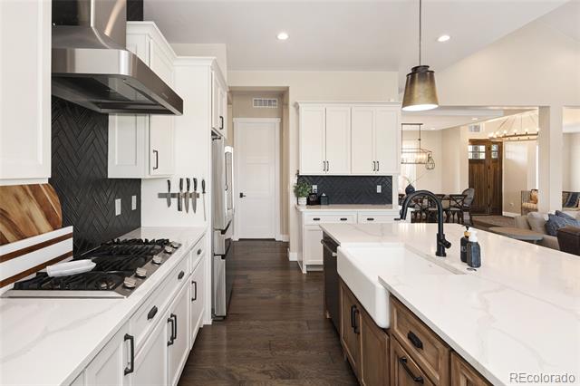 2705 Fox View Trail