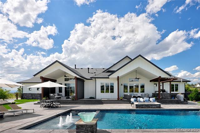 2705 Fox View Trail