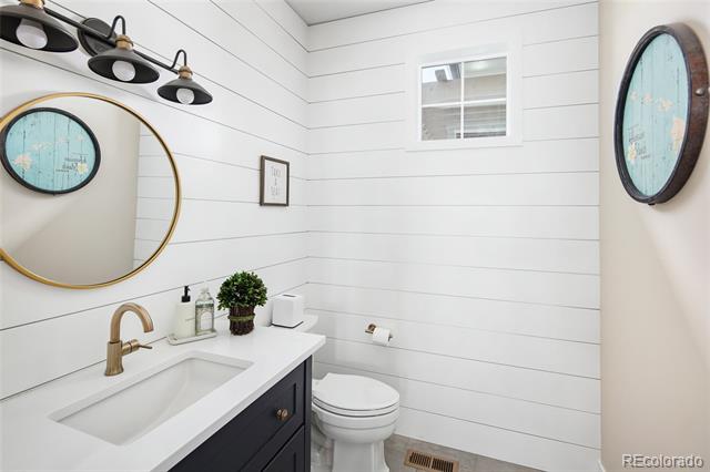 2705 Fox View Trail