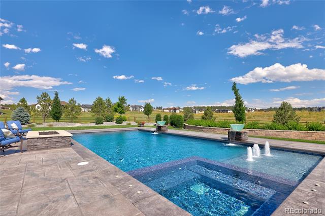 2705 Fox View Trail