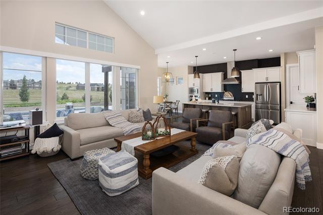 2705 Fox View Trail