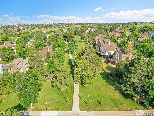 1052 Northampton Court