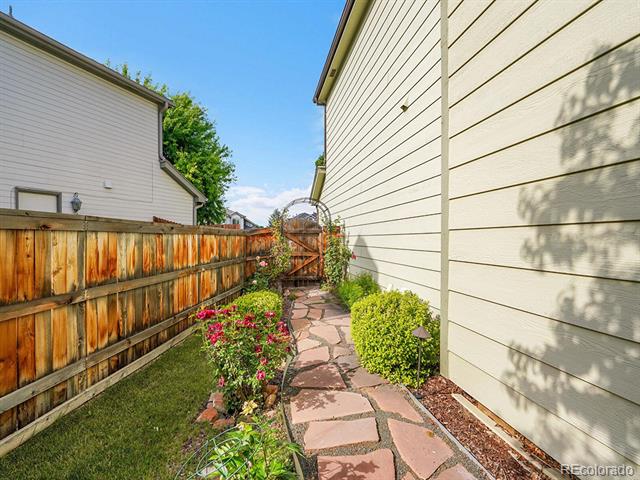 1052 Northampton Court