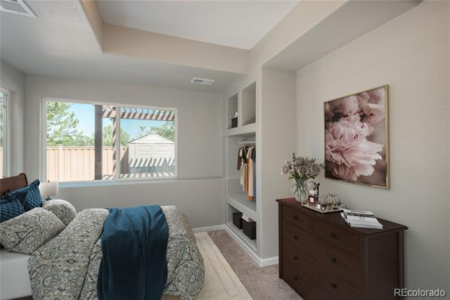 1539 Laurenwood Way