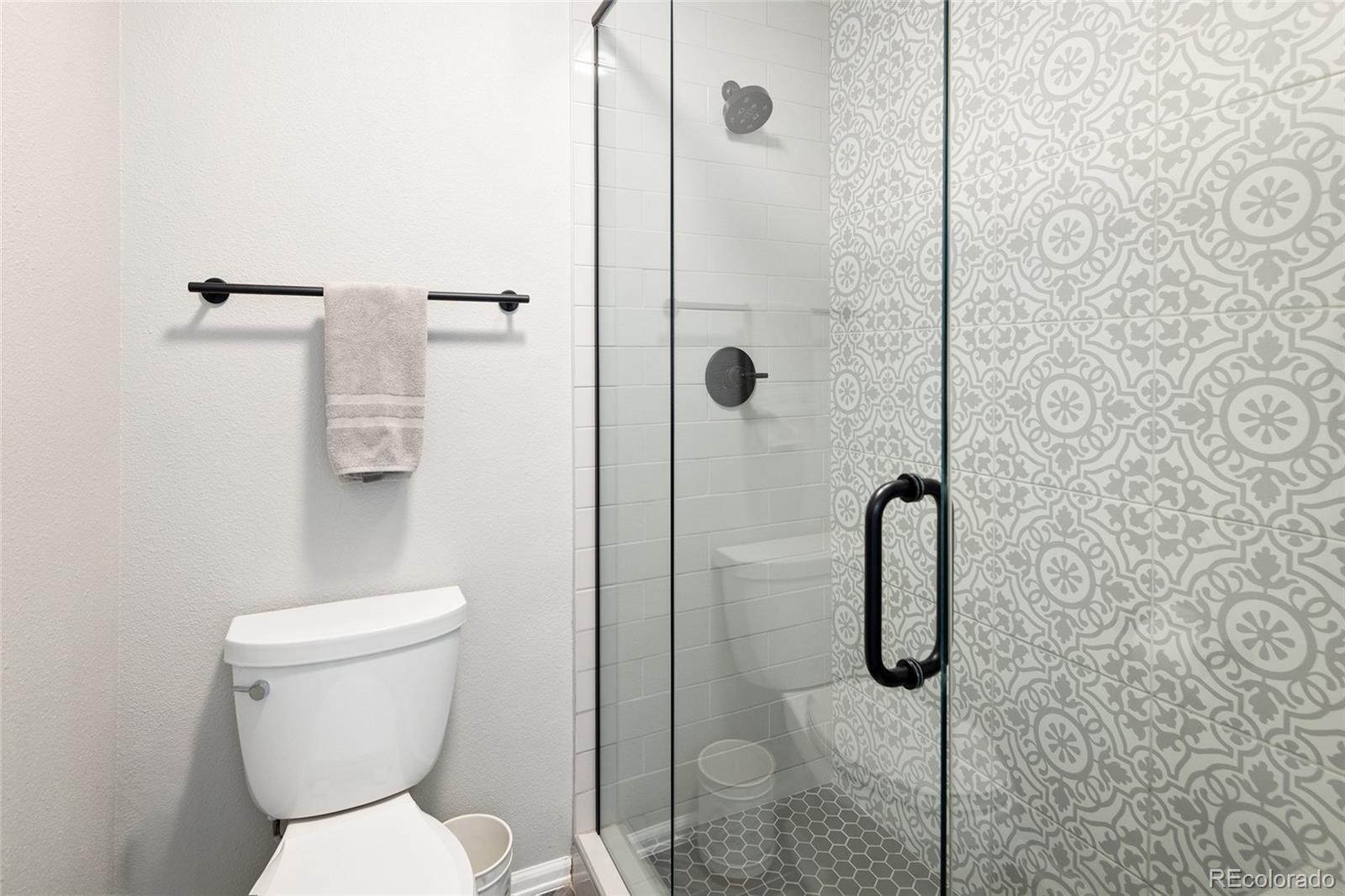 6000 W Mansfield Avenue Unit: 15