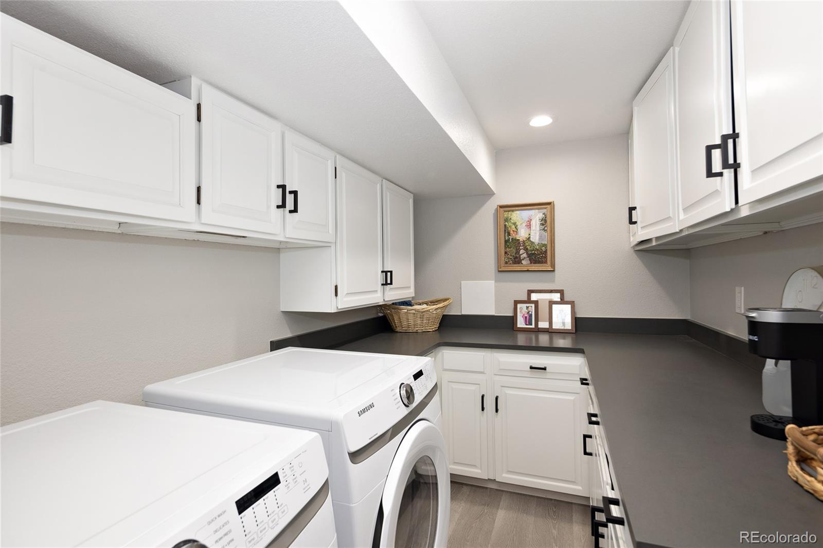 6000 W Mansfield Avenue Unit: 15