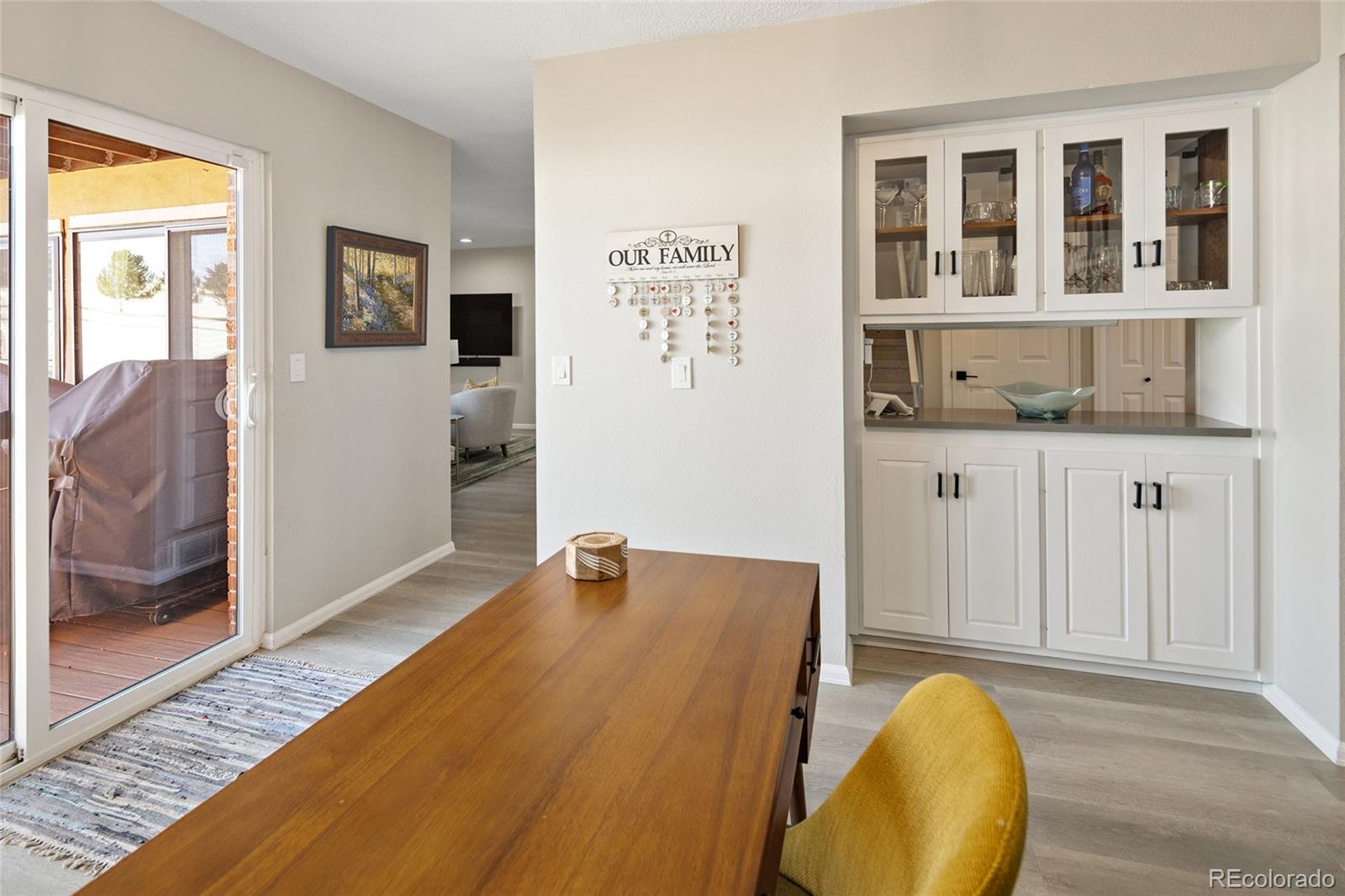 6000 W Mansfield Avenue Unit: 15