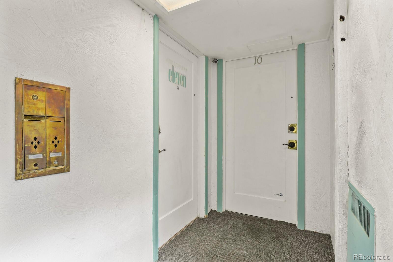 485 S Logan Street Unit: 11