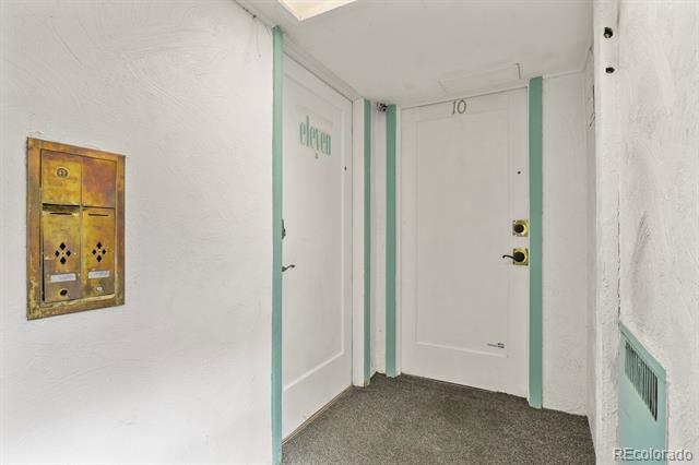485 S Logan Street Unit: 11