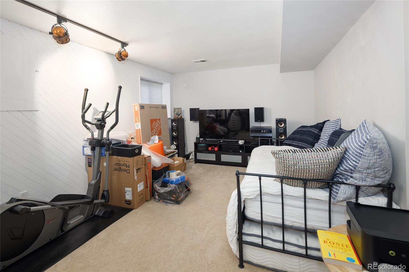 6836 E Briarwood Drive