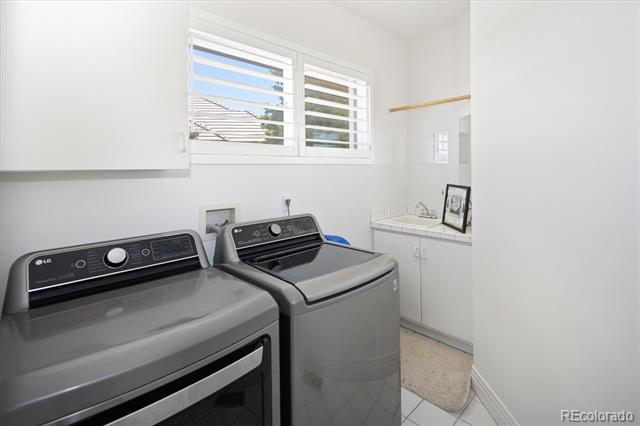 10008 Oak Tree Court