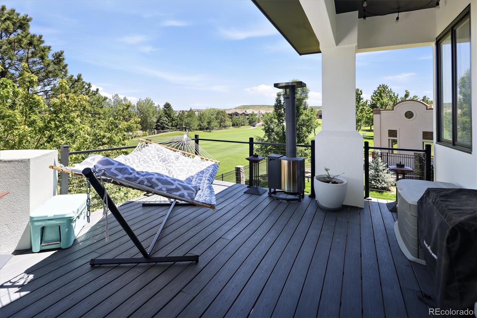 10008 Oak Tree Court