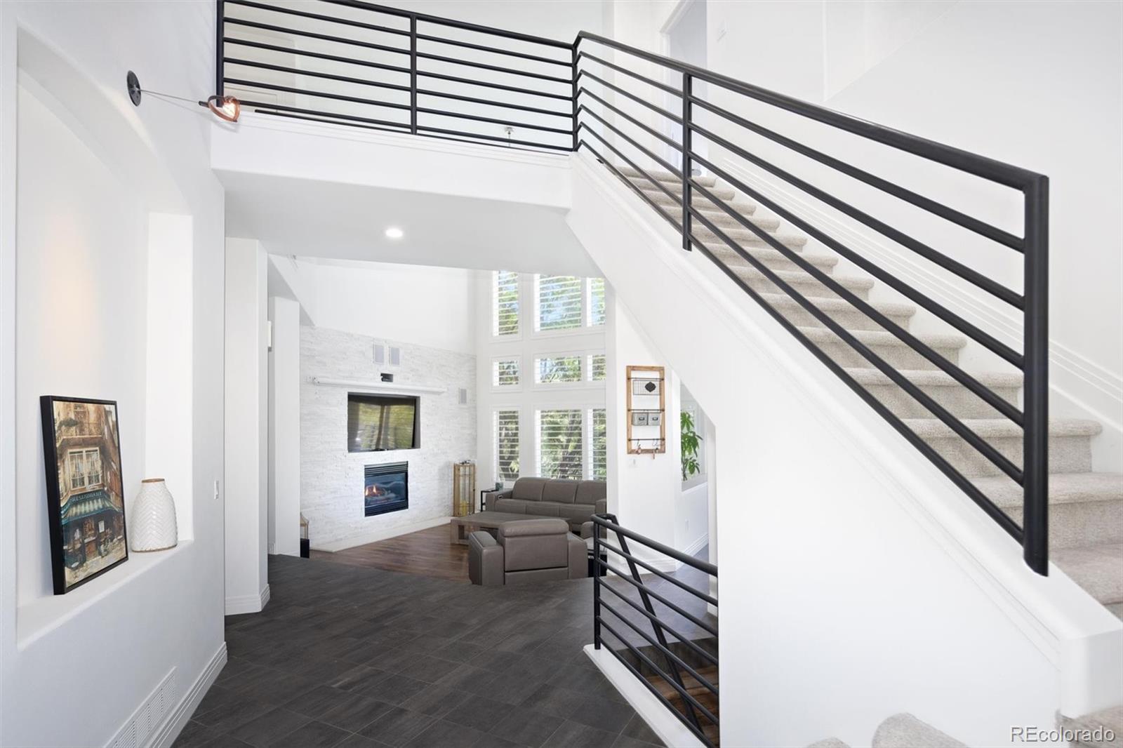 10008 Oak Tree Court