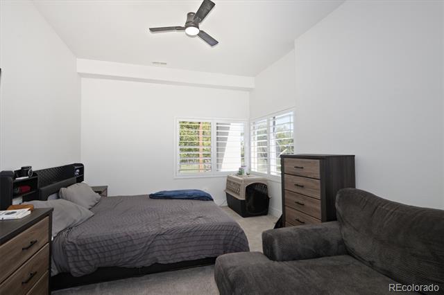 10008 Oak Tree Court