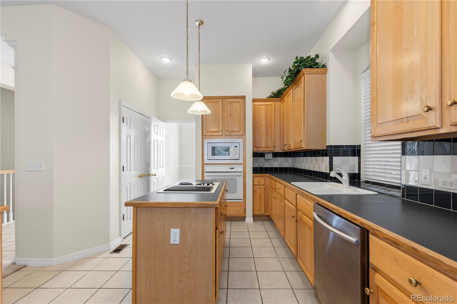 9983 Arthur Lane