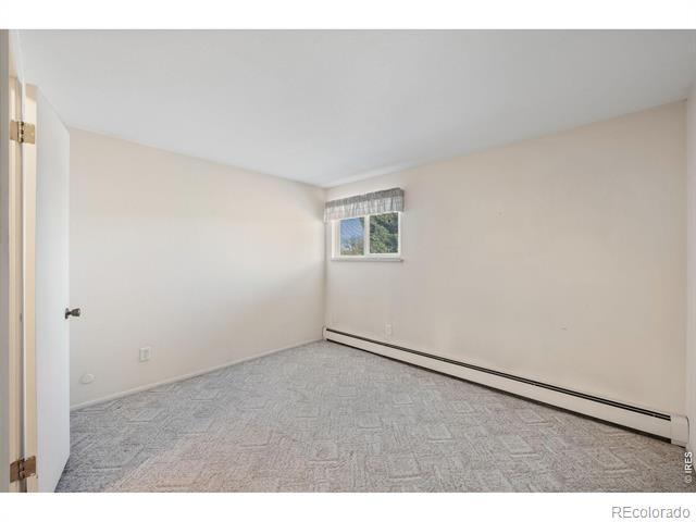 465 W 4th Ave Pl