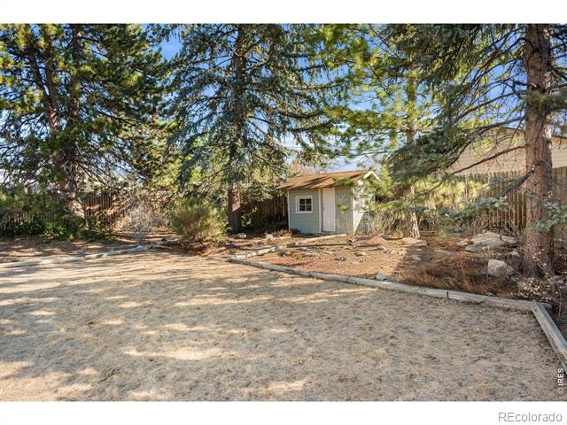 465 W 4th Ave Pl