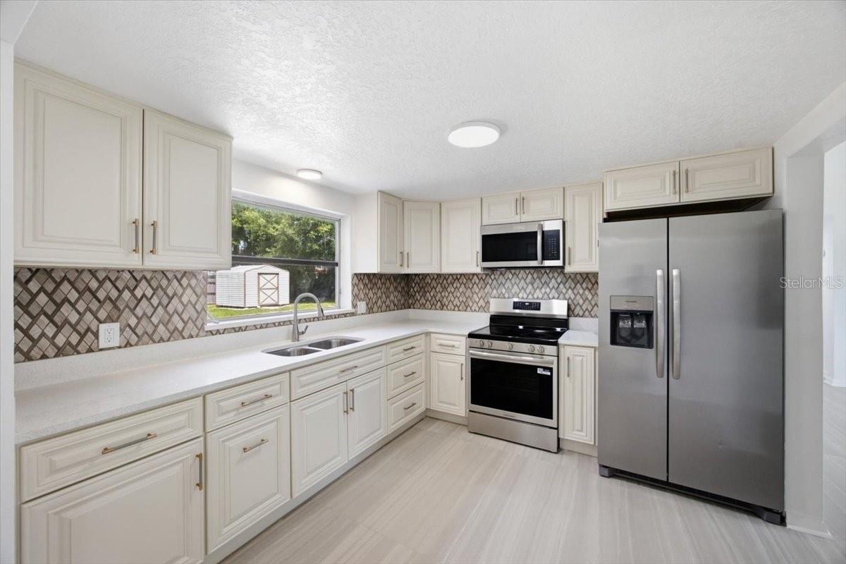 6416 SHERYL ANN DR