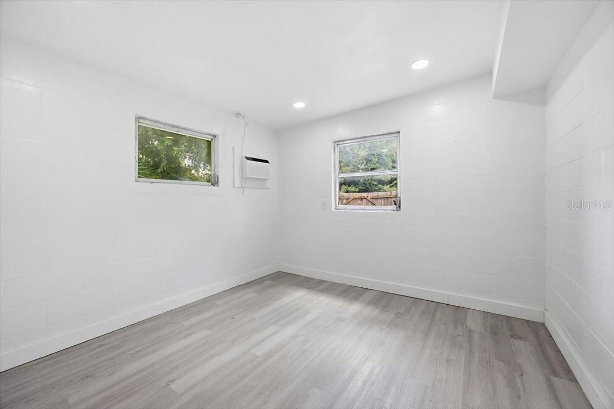 6416 SHERYL ANN DR