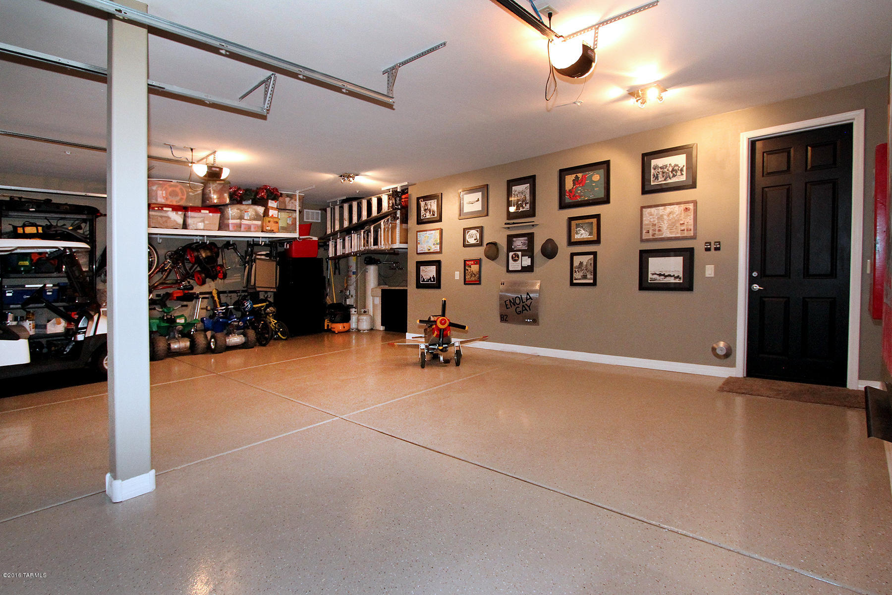8436 N Gaetano Loop
