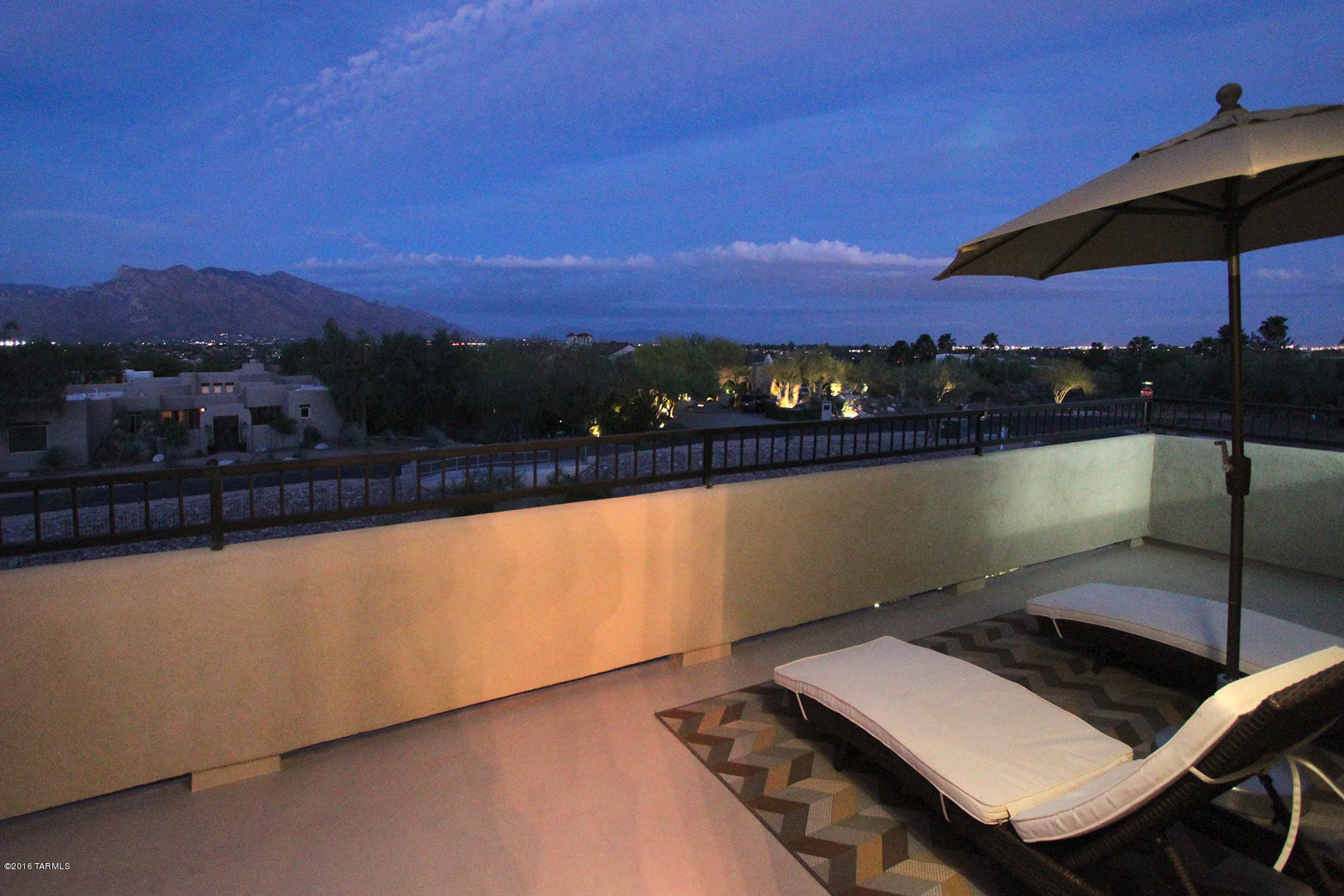 8436 N Gaetano Loop