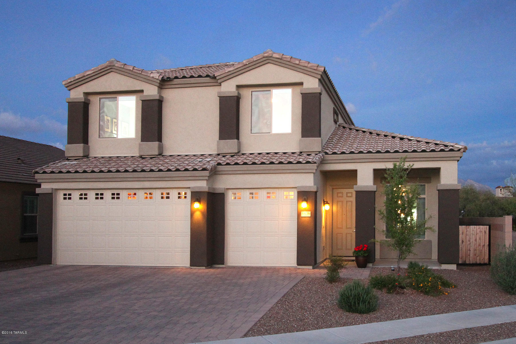 8436 N Gaetano Loop