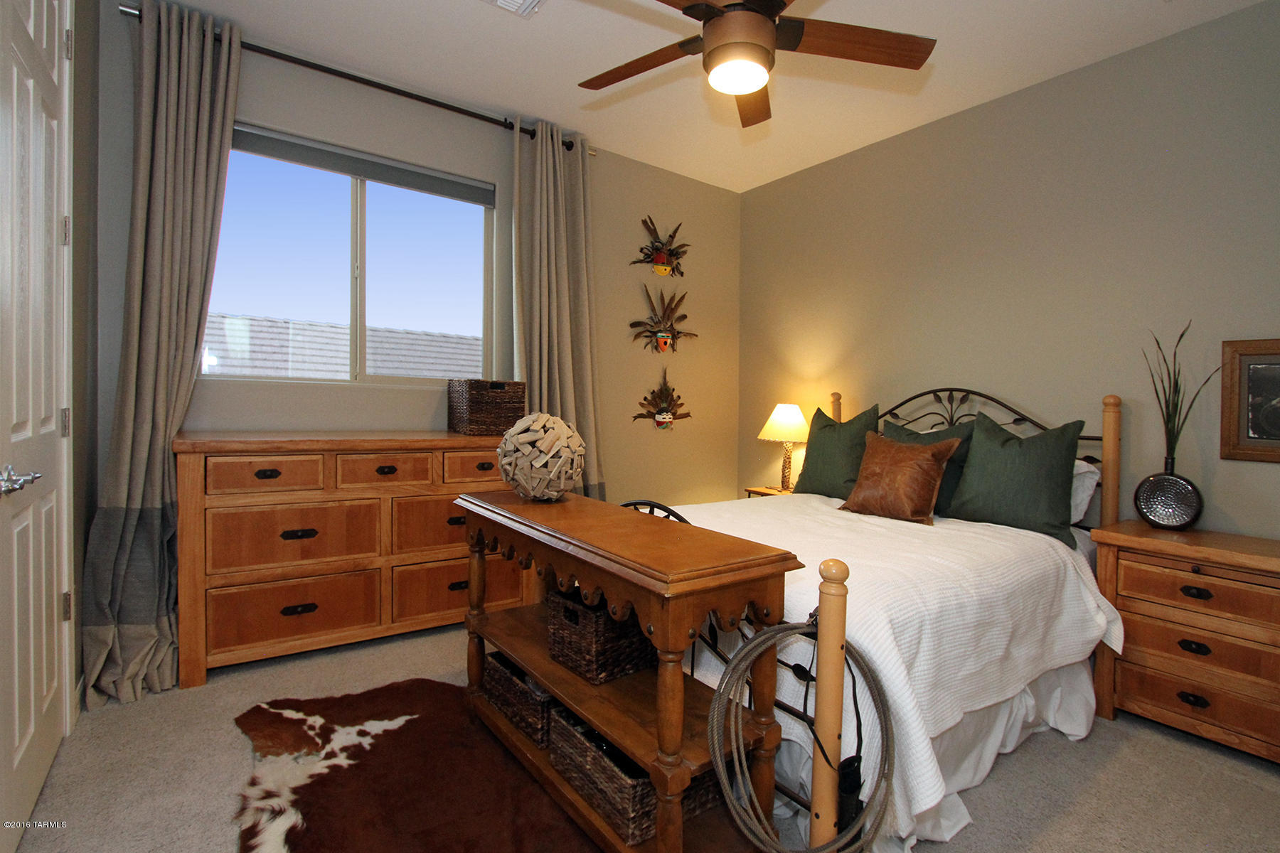 8436 N Gaetano Loop