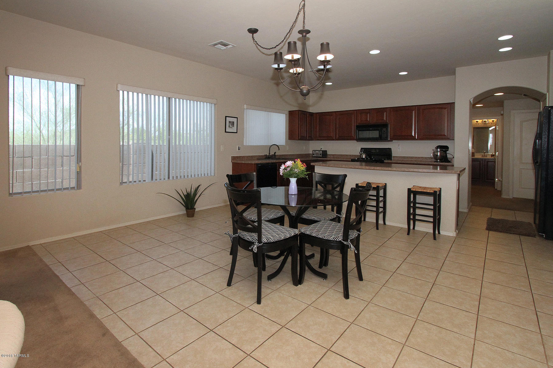 6100 N Placita San Agustin