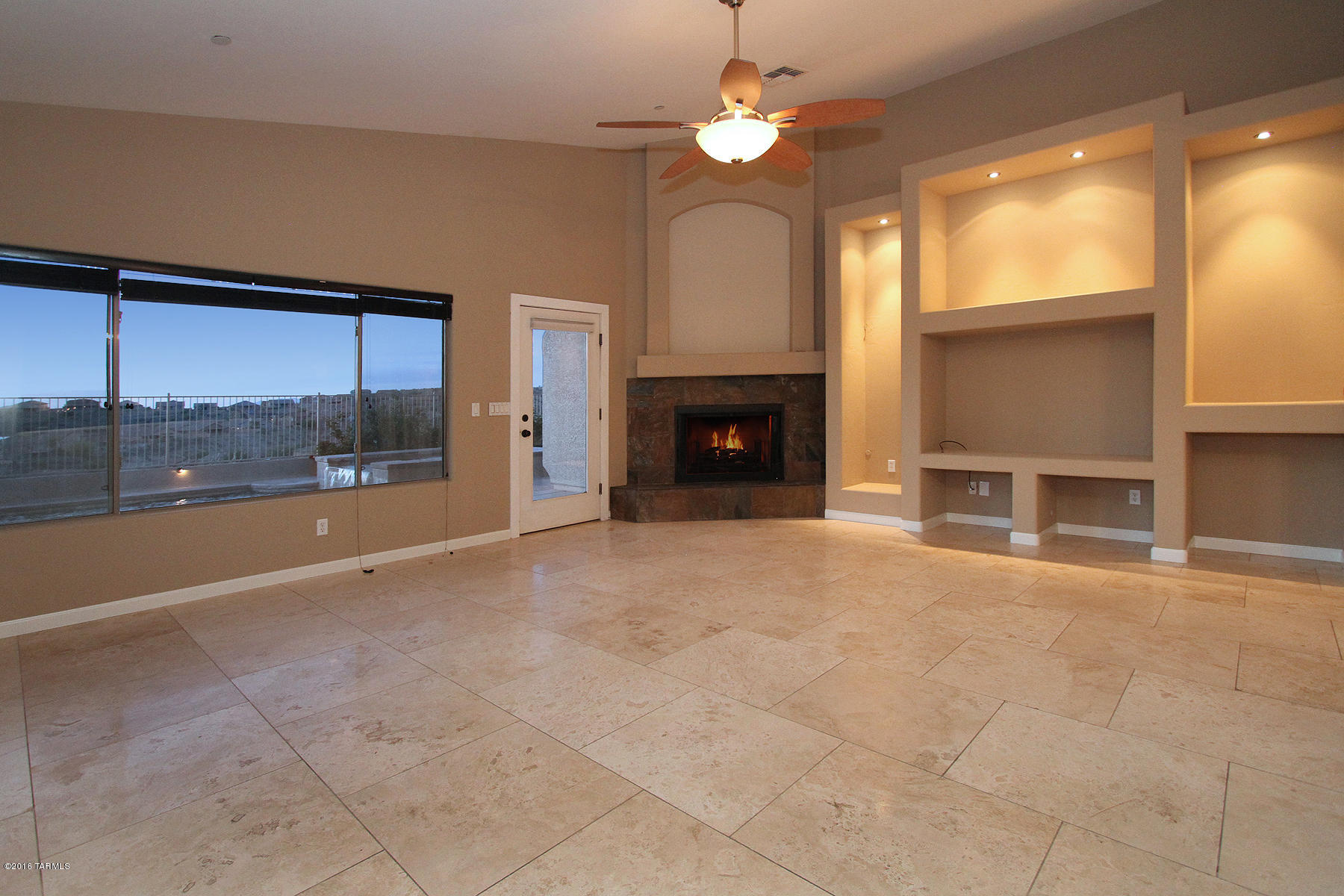 39304 S Mountain Shadow Drive