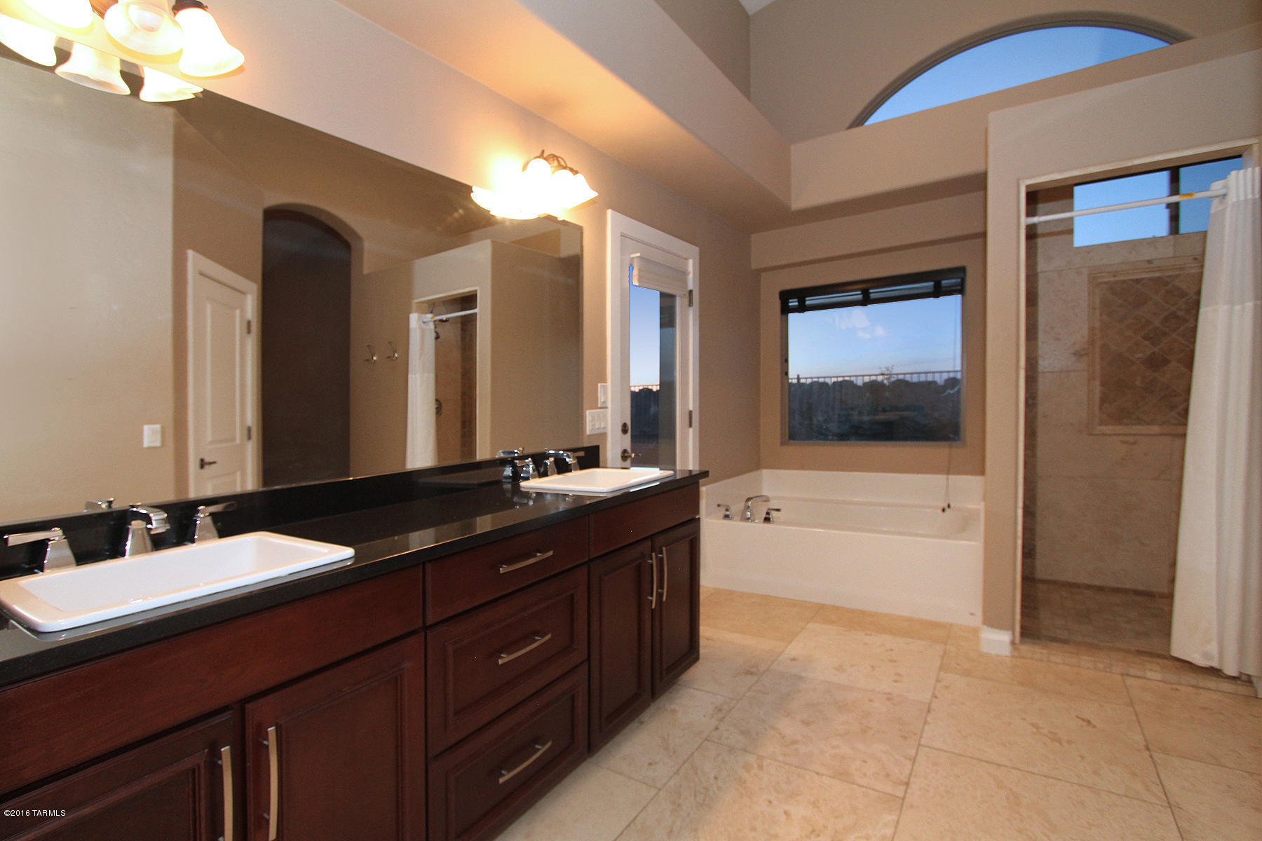 39304 S Mountain Shadow Drive