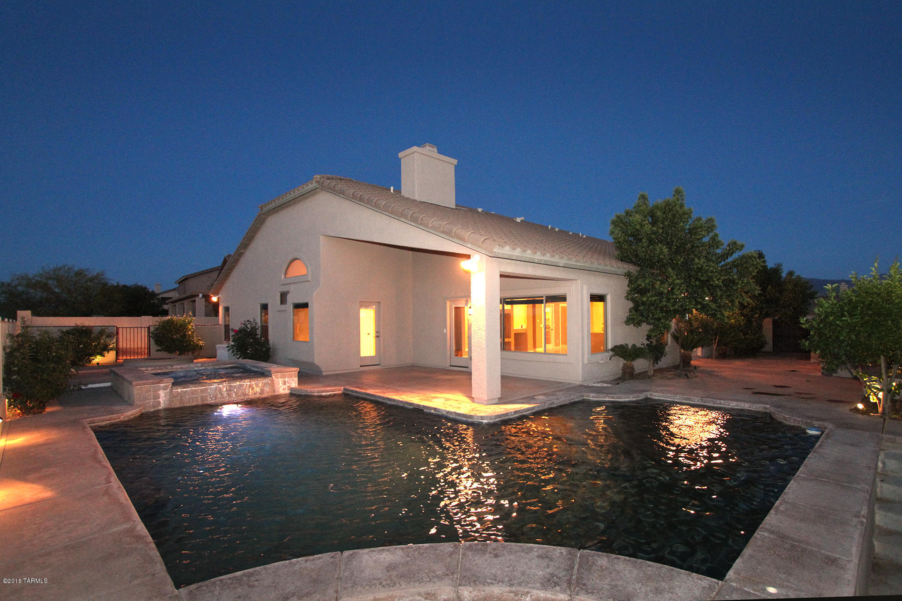 39304 S Mountain Shadow Drive