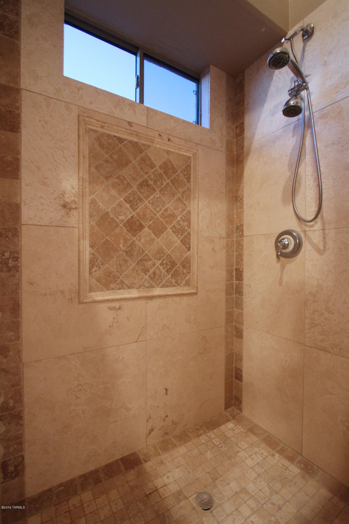 39304 S Mountain Shadow Drive