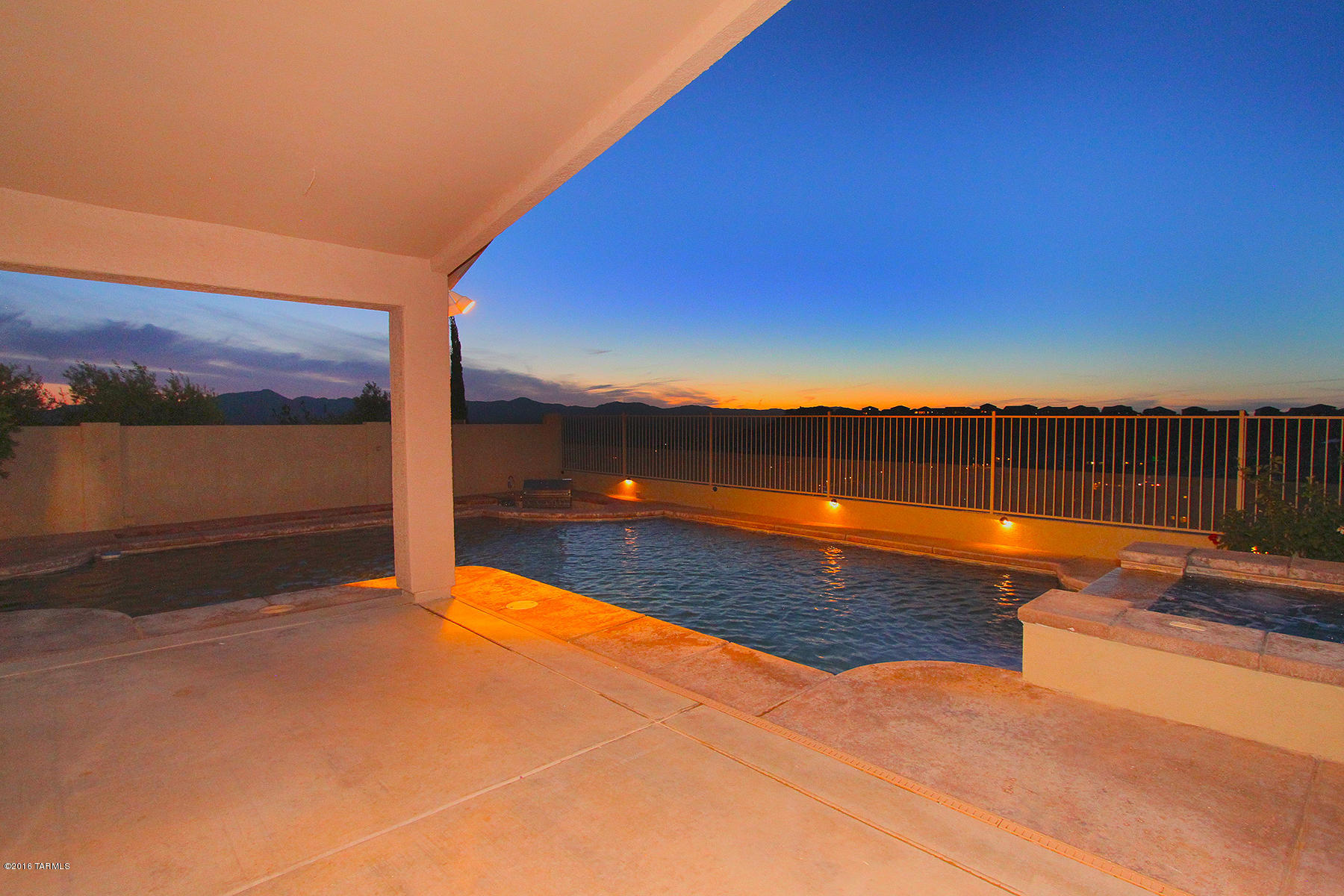 39304 S Mountain Shadow Drive