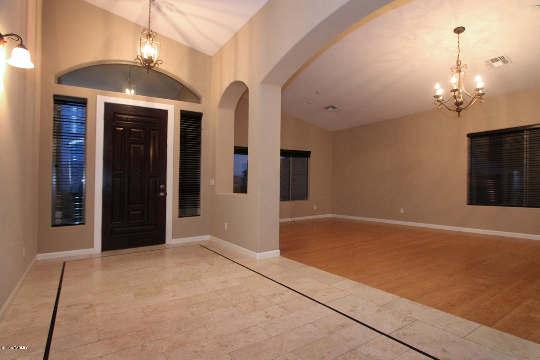 39304 S Mountain Shadow Drive