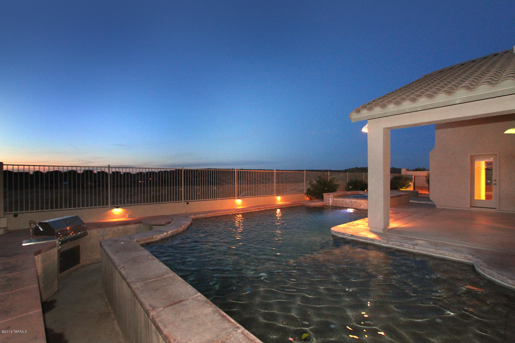 39304 S Mountain Shadow Drive