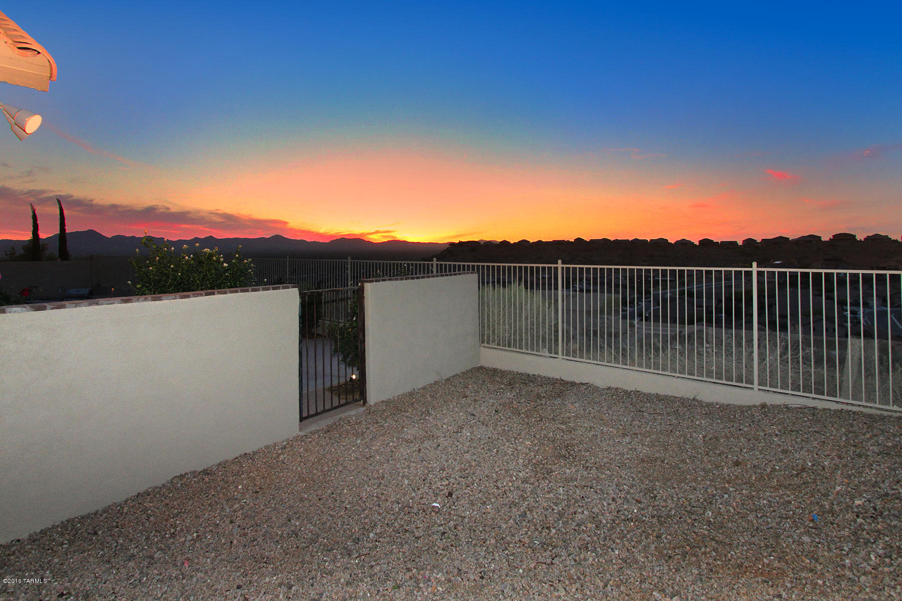 39304 S Mountain Shadow Drive