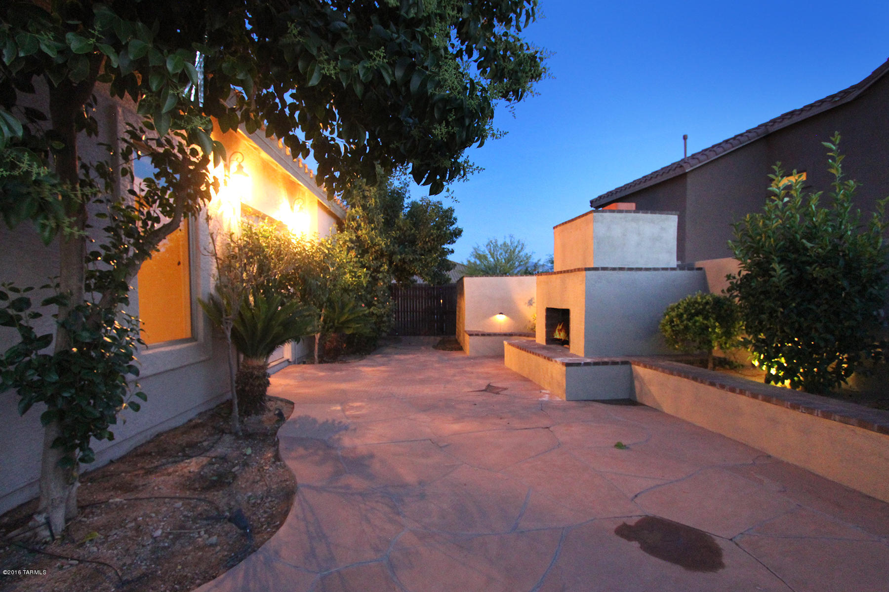 39304 S Mountain Shadow Drive