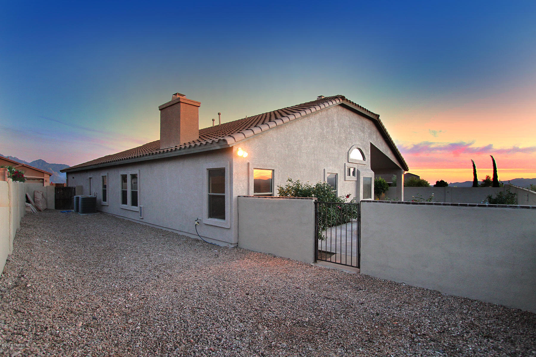 39304 S Mountain Shadow Drive