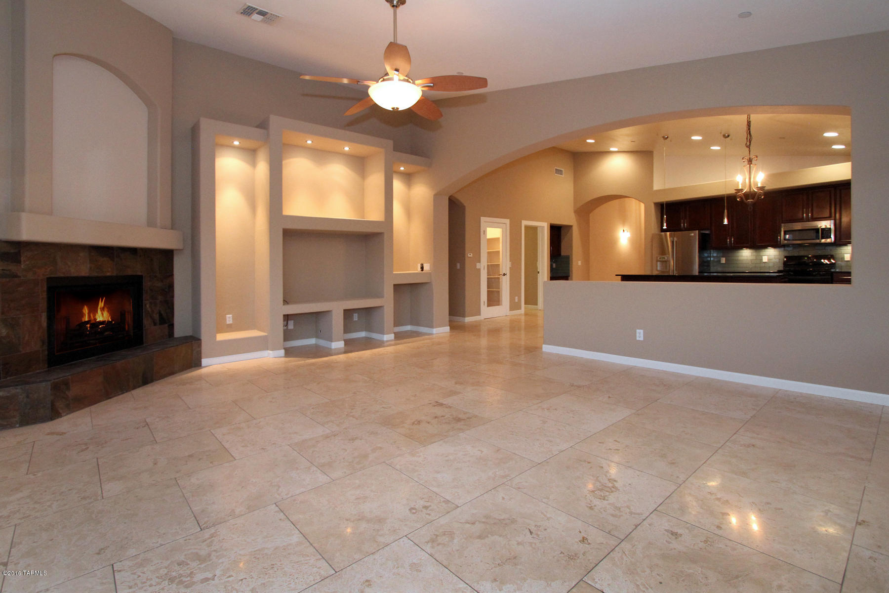 39304 S Mountain Shadow Drive