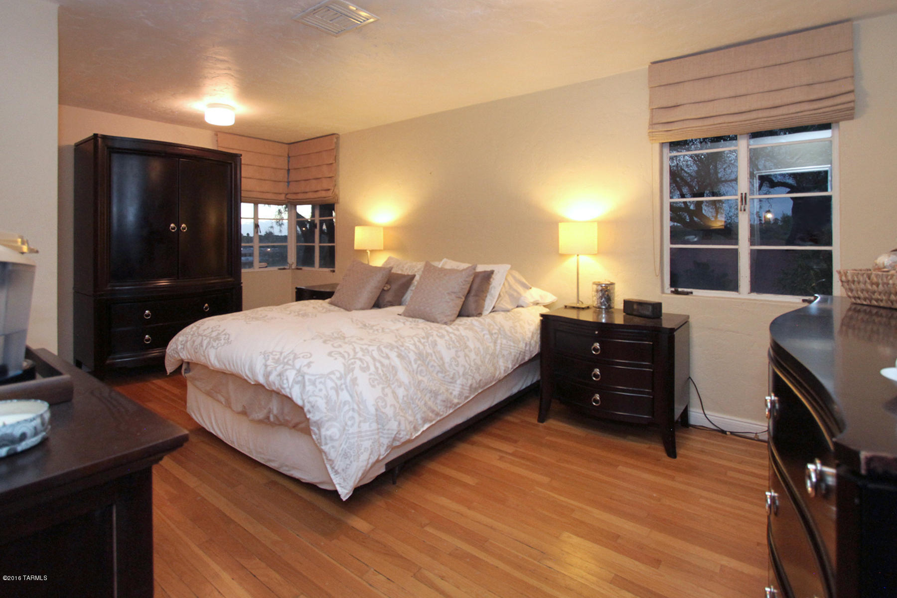204 W Genematas Drive