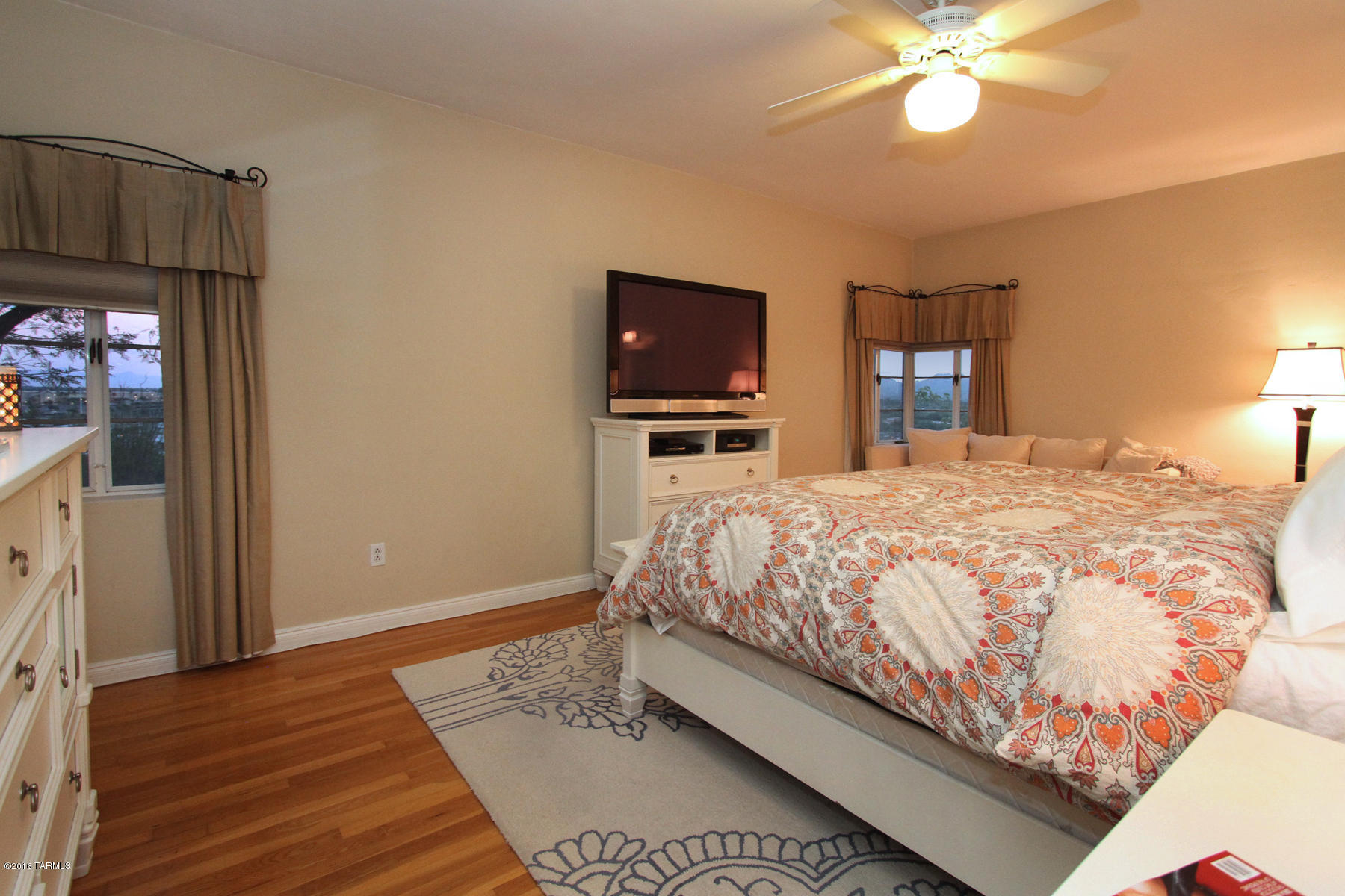 204 W Genematas Drive