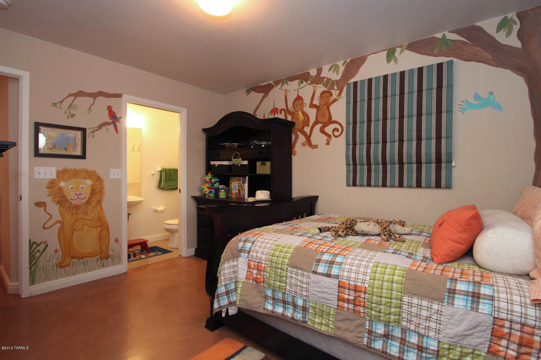 204 W Genematas Drive