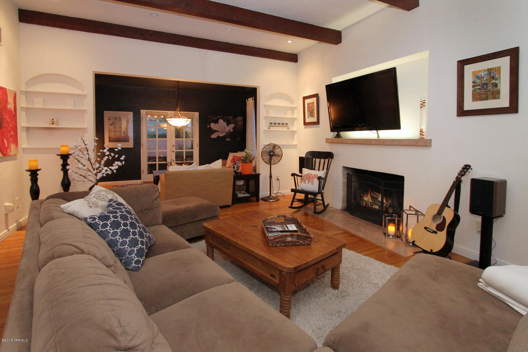 204 W Genematas Drive