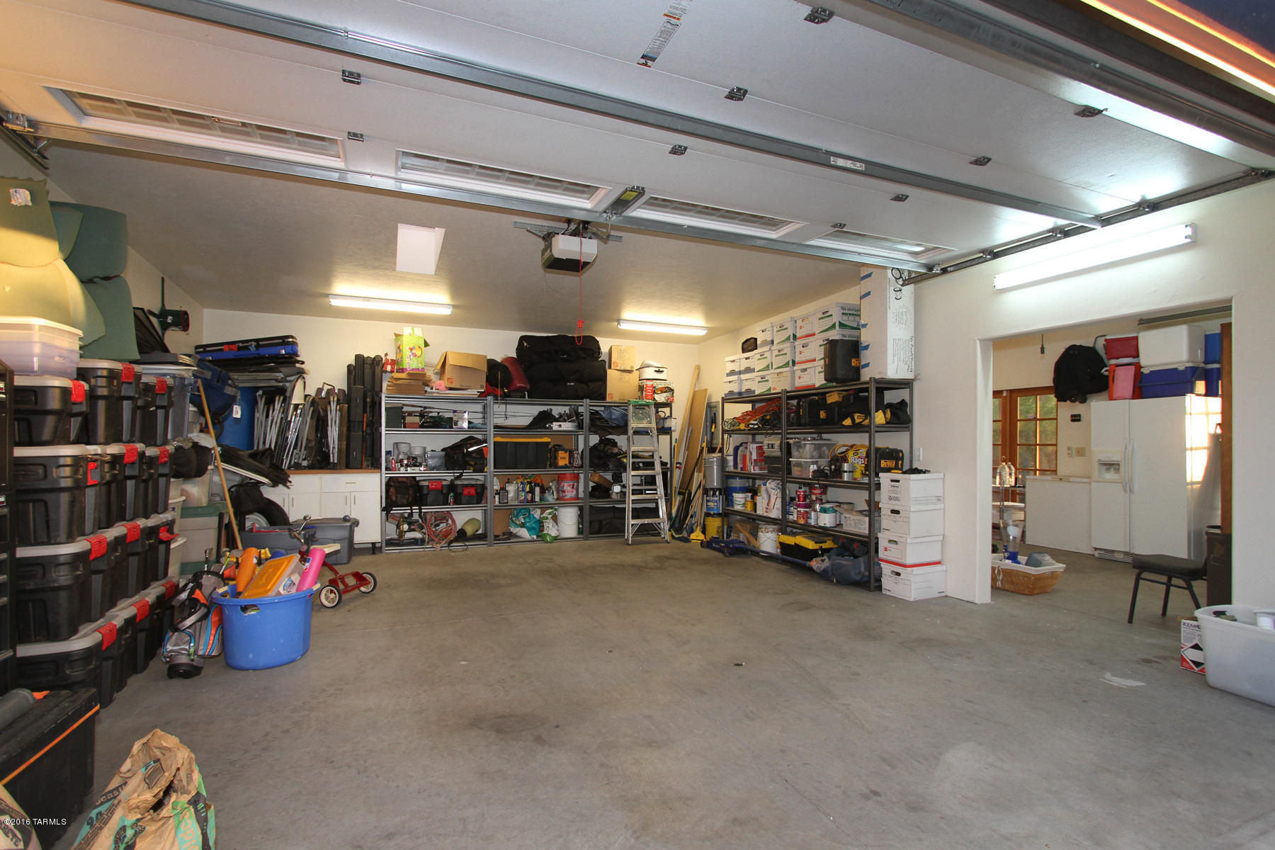 204 W Genematas Drive