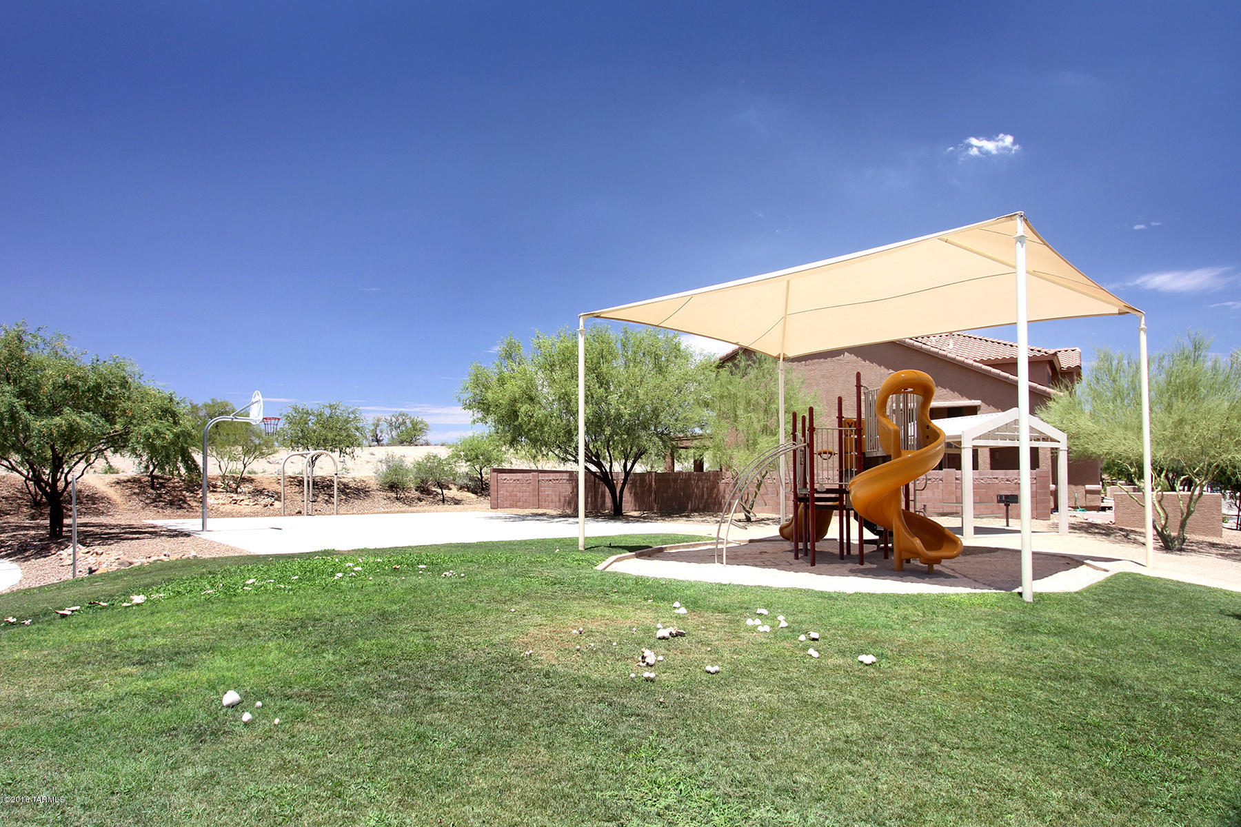 656 W Adagio Lane