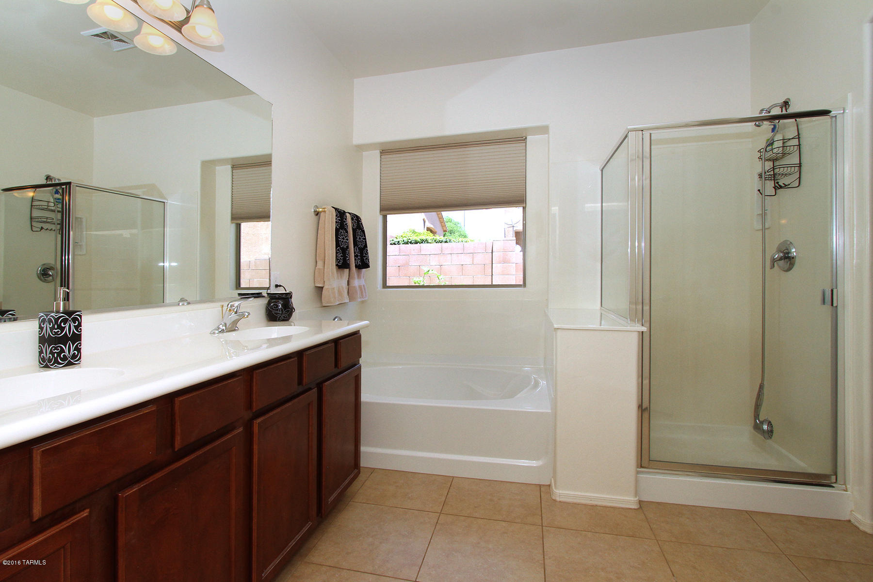 656 W Adagio Lane
