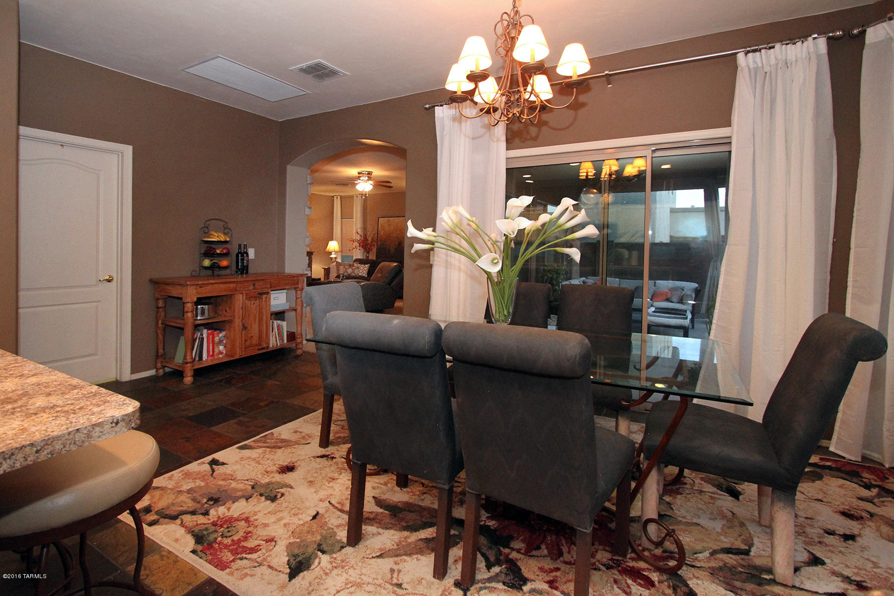 6195 N Corte San Bella